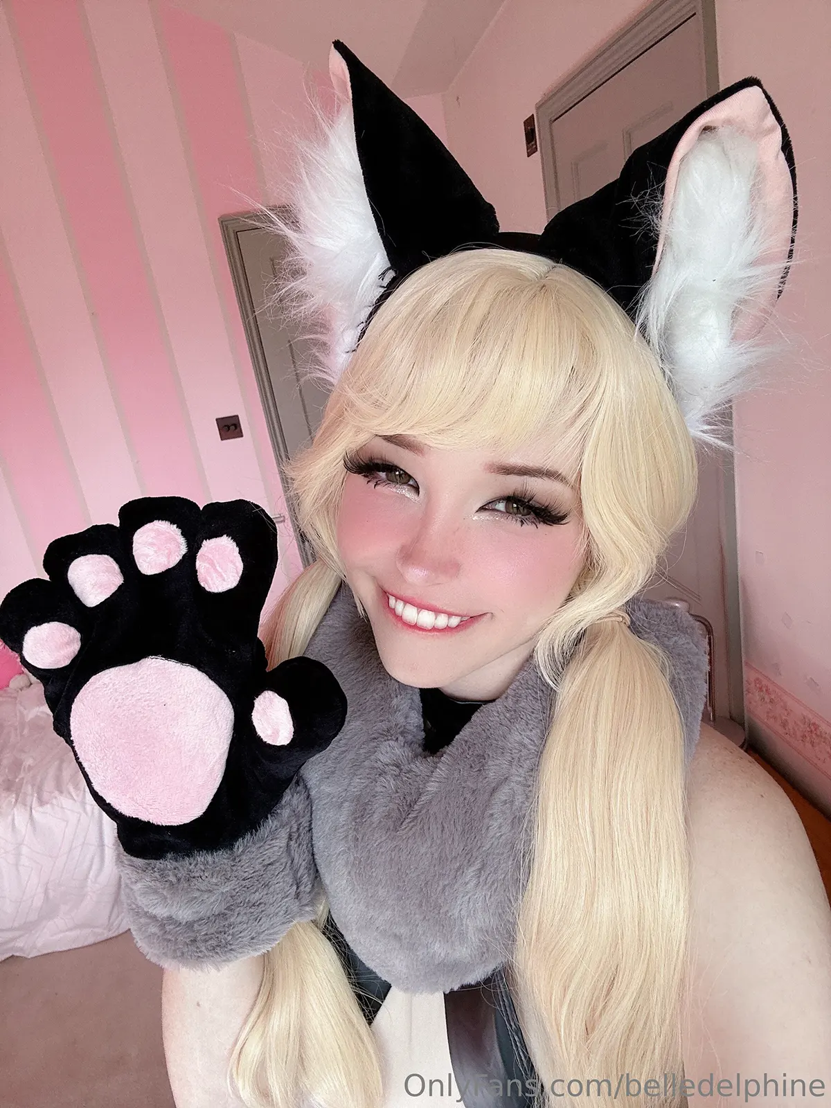 Belle Delphine - Bad Little Kitten试读1P