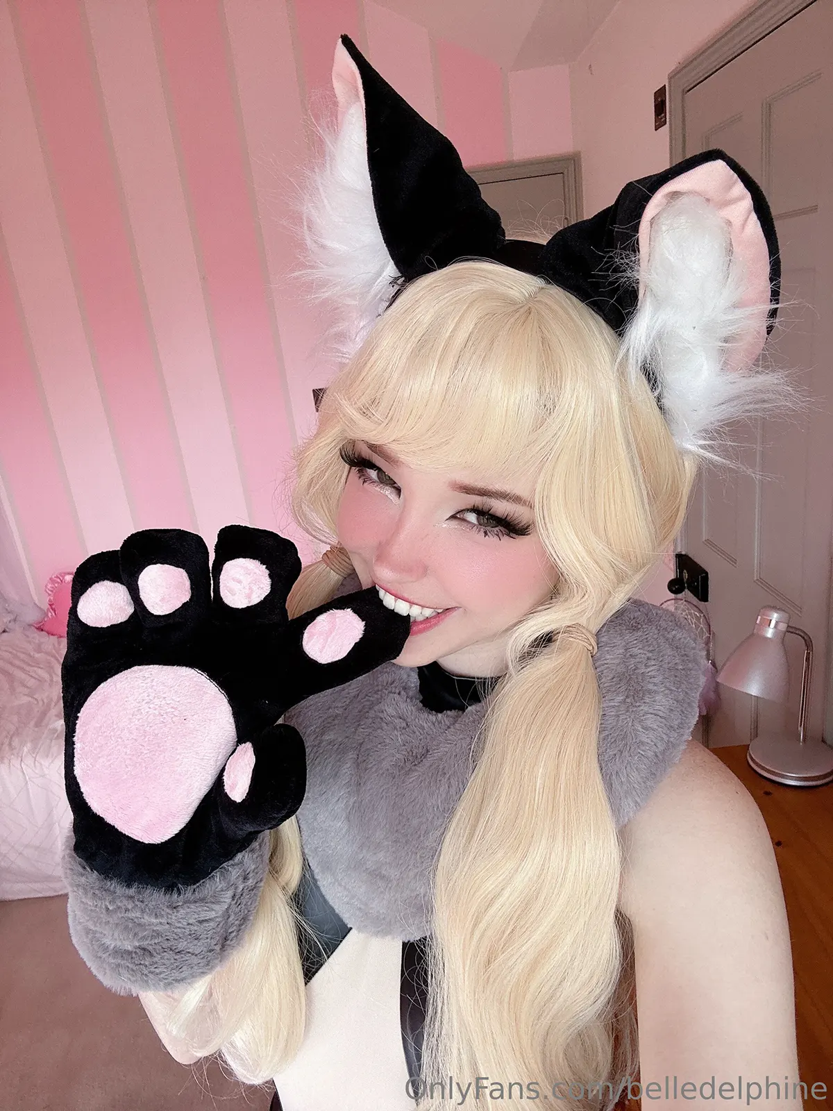 Belle Delphine - Bad Little Kitten全集P2